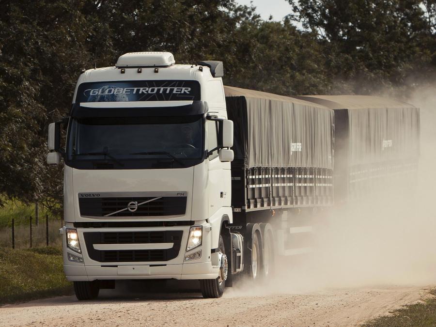 Volvo FH 540 6x2 2008 года  (фото 4 из 19)